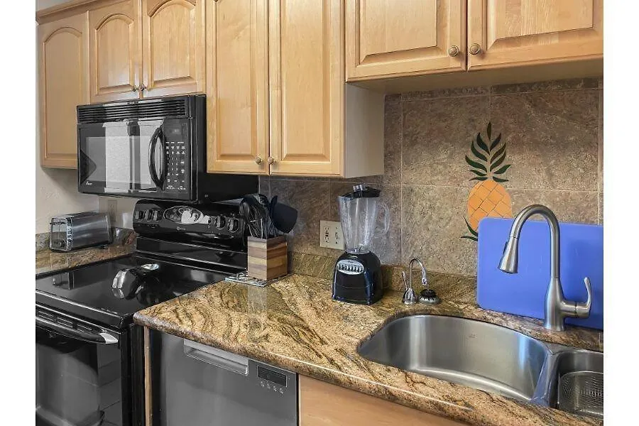 Menehune Shores #209 Condo 키헤이 아파트