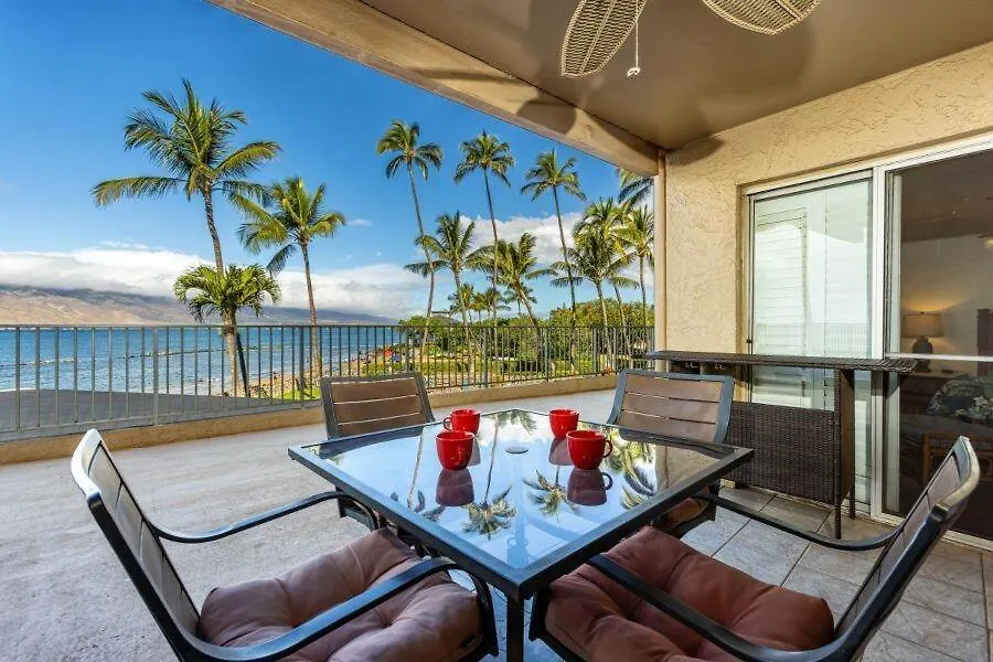 Menehune Shores #209 Condo 키헤이